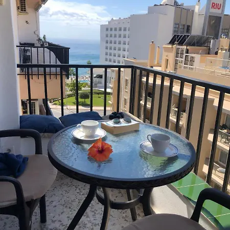 Salute To The Sea Apartment