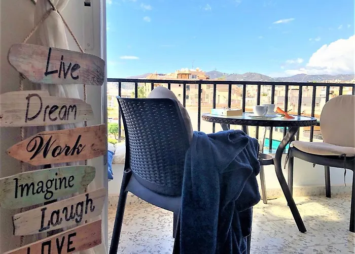 Salute To The Sea * Nerja