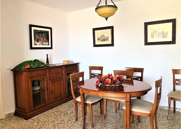 Salute To The Sea Апартаменты *